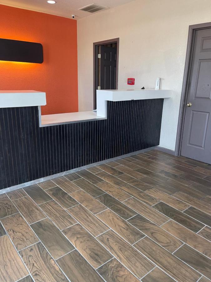 Relax Inn & Suites Mattoon Εξωτερικό φωτογραφία